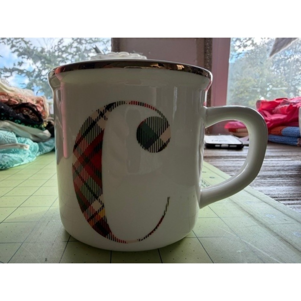Pottery Barn Stewart Tartan Plaid "C" Initial Coffee Mug Alphabet Monogram